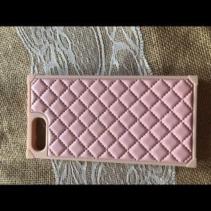 iPhone 8 Plus quilted square case